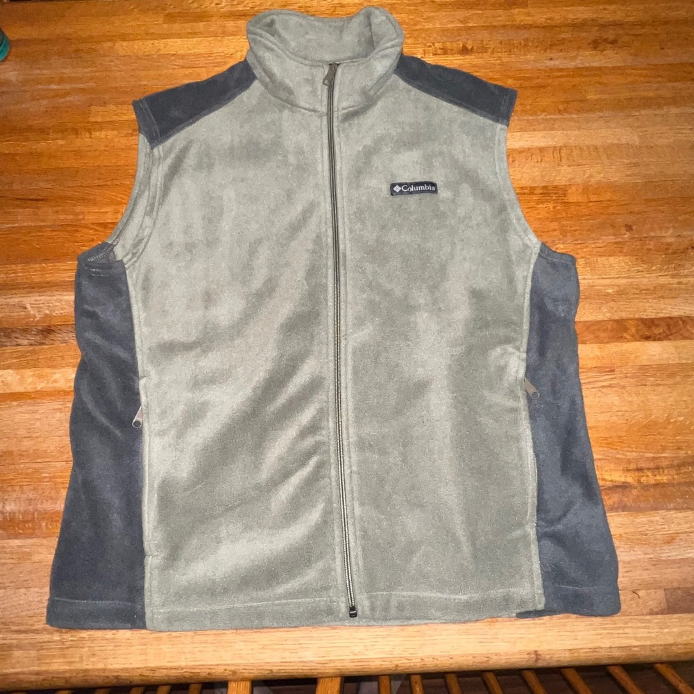 Columbia Men‎ XL Green Gray Two Tone Fleece Full Zip Sleeveless Mock Neck Vest